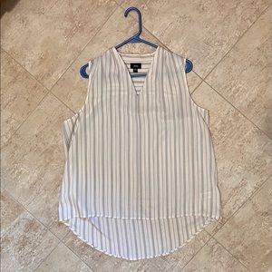 Cute long black & white tank top